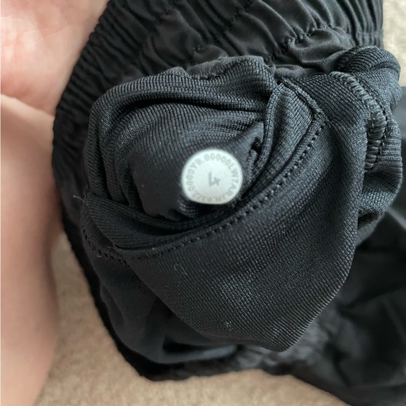 Lululemon black track that shorts 3” - Picture 4 of 4